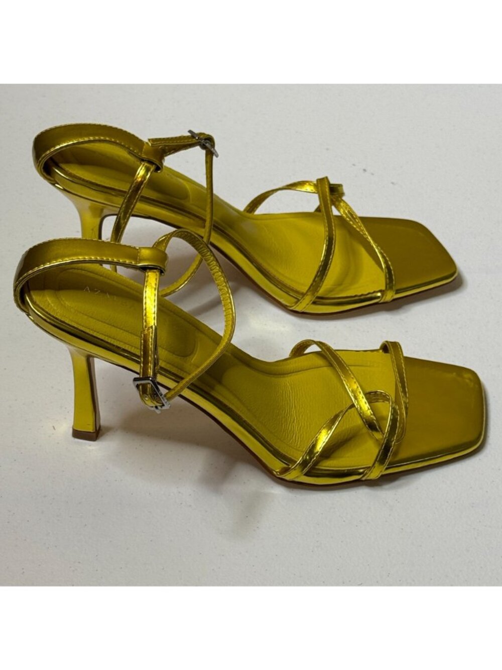 Azalea Wang Gold Metallic Strappy Heels Womens 9 Square Toe Ankle Strap - Picture 7 of 9